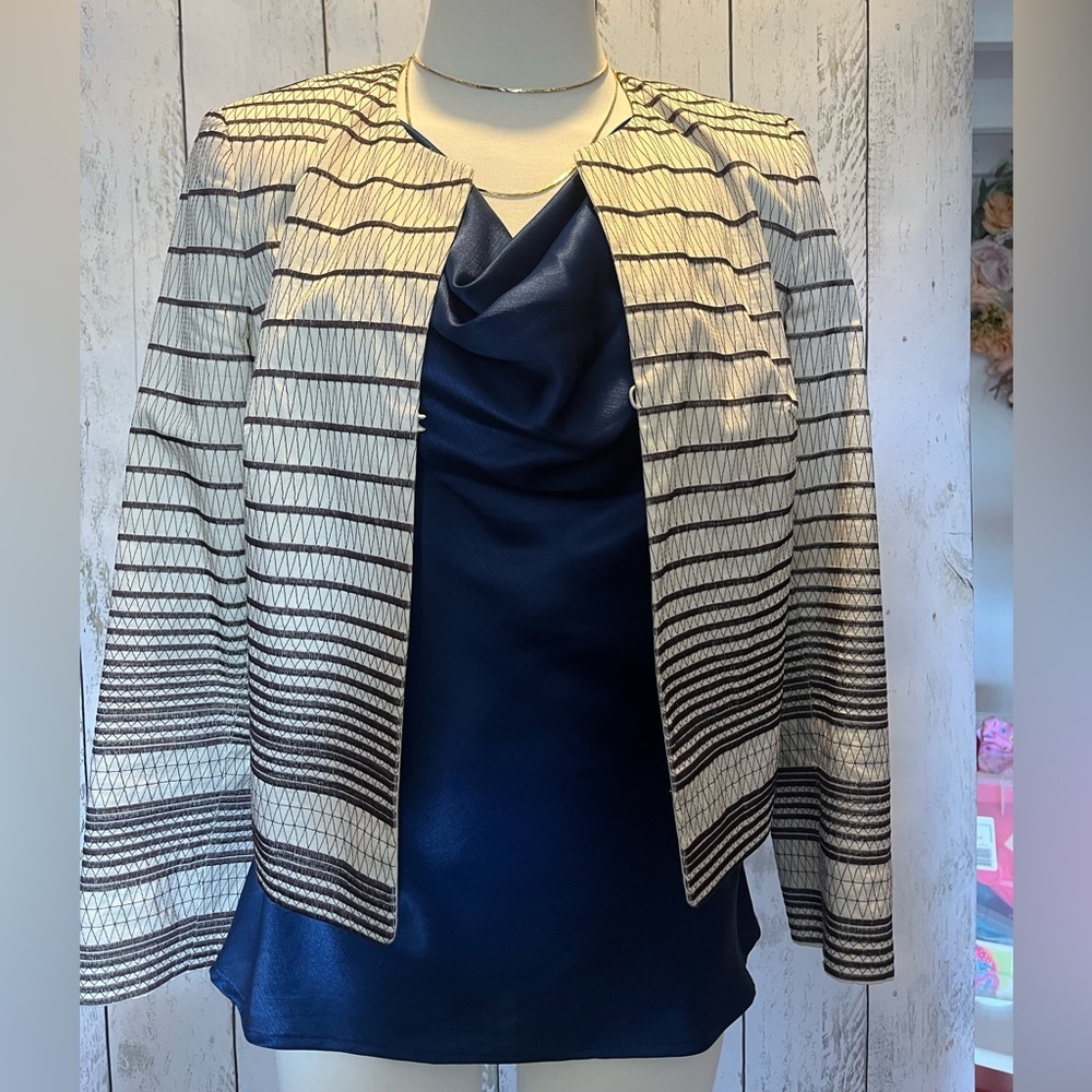 Talbots Petites Black and White Striped Blazer Size 6